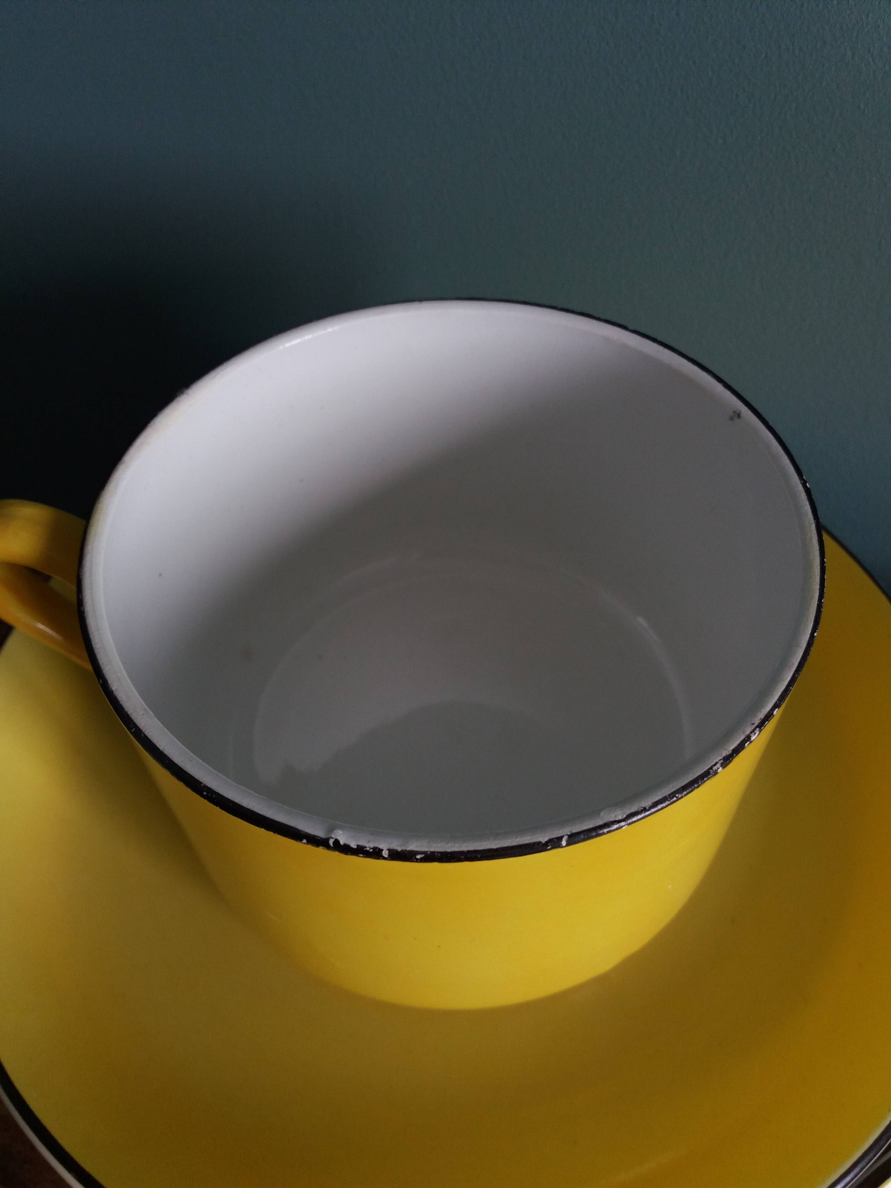 Tasses et soucoupe Saint Amand céramique jaune
