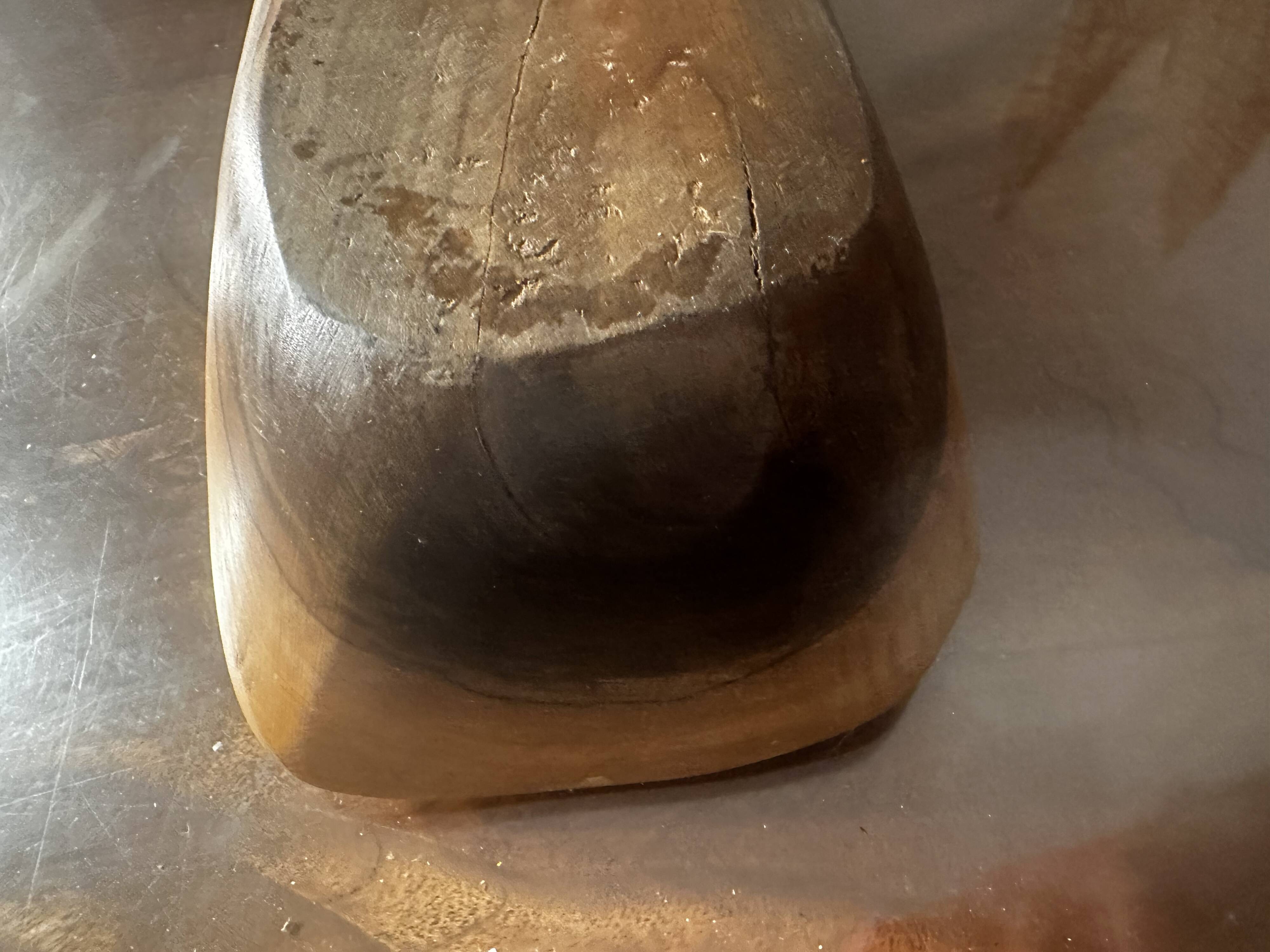 Large carved wooden bowl/trinket dish - 1950s craftsmanship