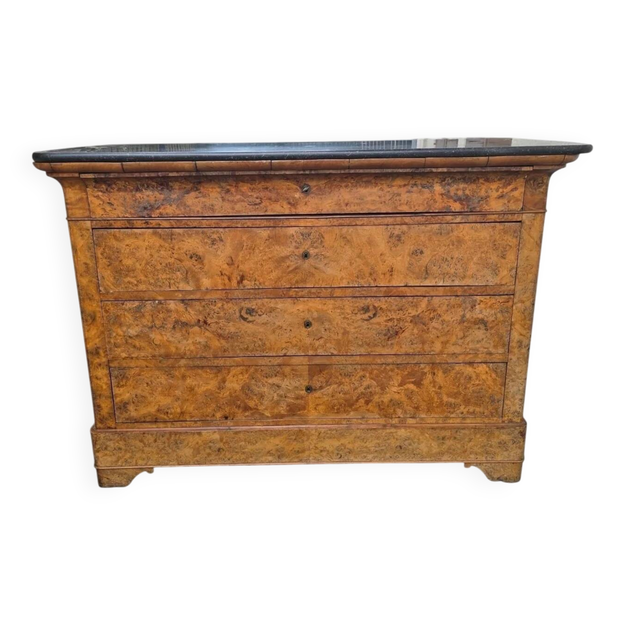 Restoration period commode in walnut burl and black marble – 19th century