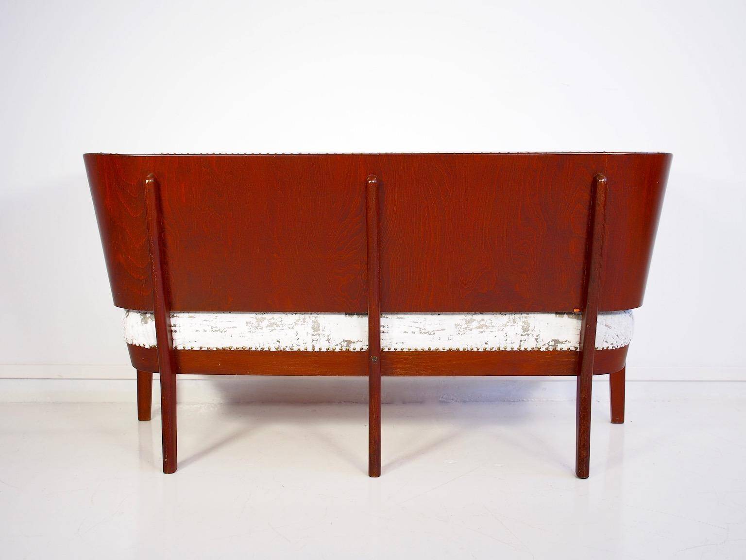 Danish two-seater sofa in beech model 2240 by Fritz Hansen