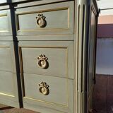 Louis XVI style patinated chest of drawers with 3 drawers.