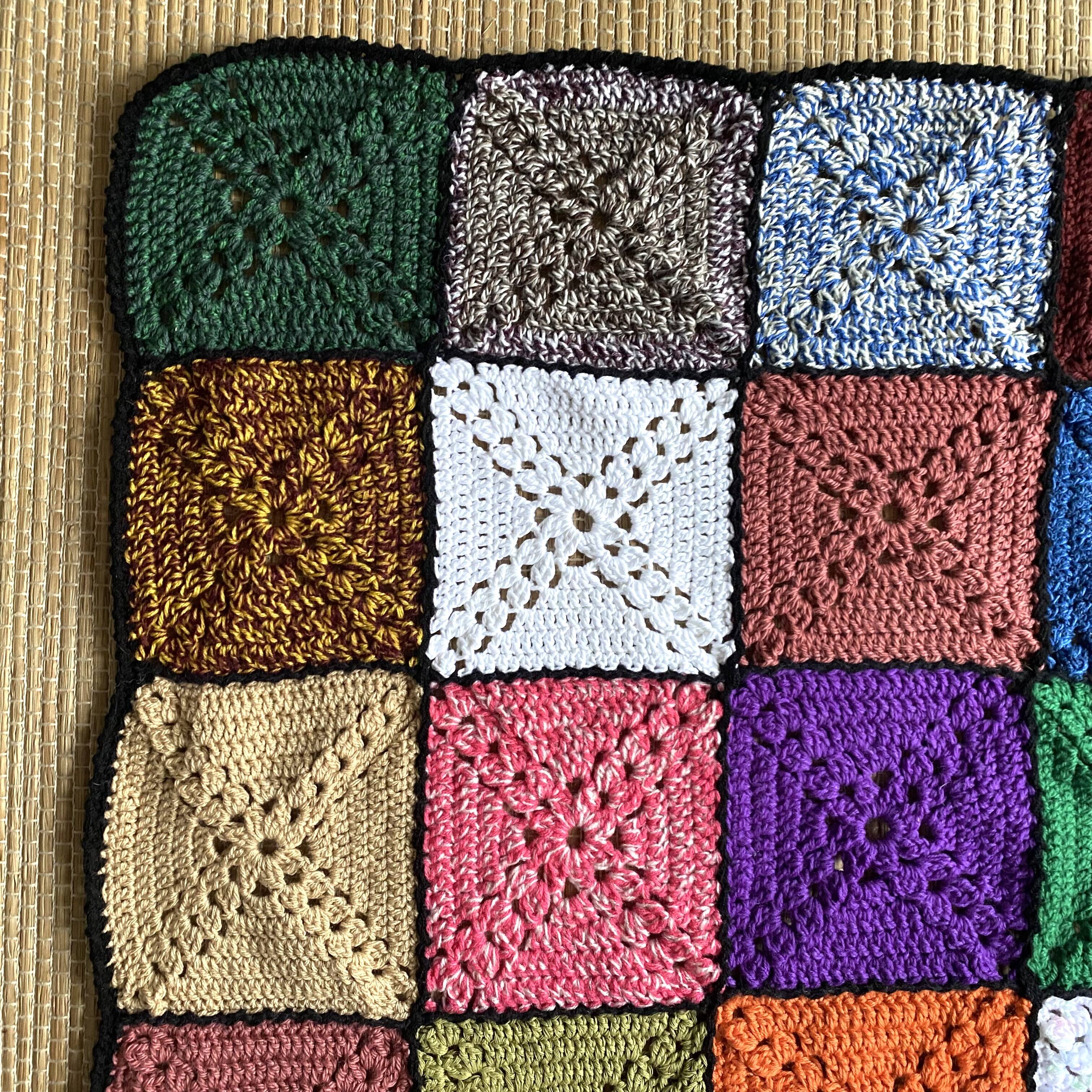 Plaid crochet , couverture vintage 90X120