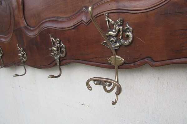 Old coat rack, 7 hooks