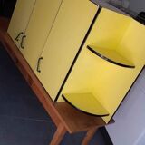 Meuble formica jaune