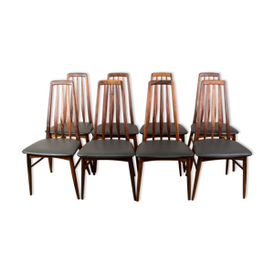 Suite de 8 chaises danoises