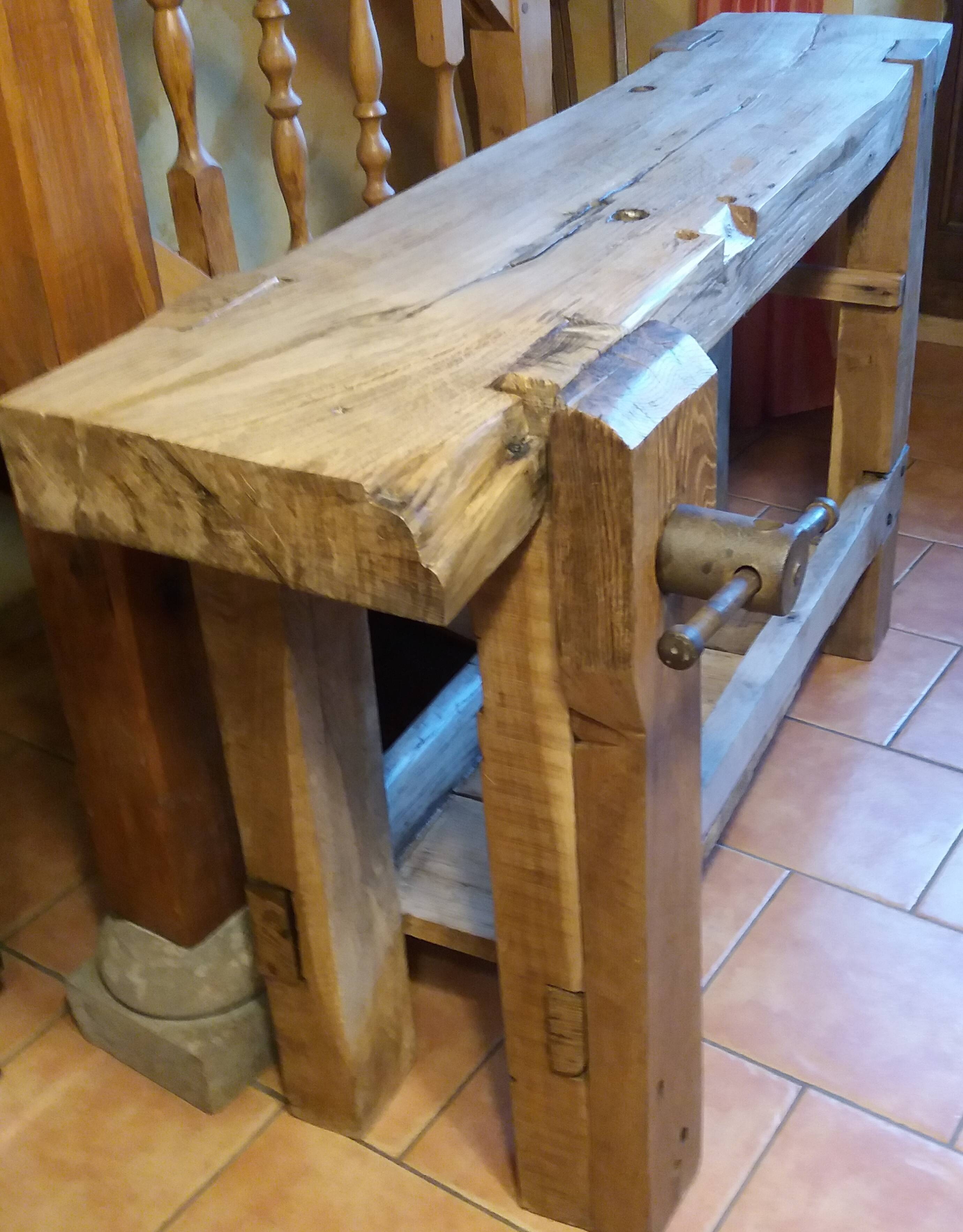 Antique Burgundian workbench in light oak