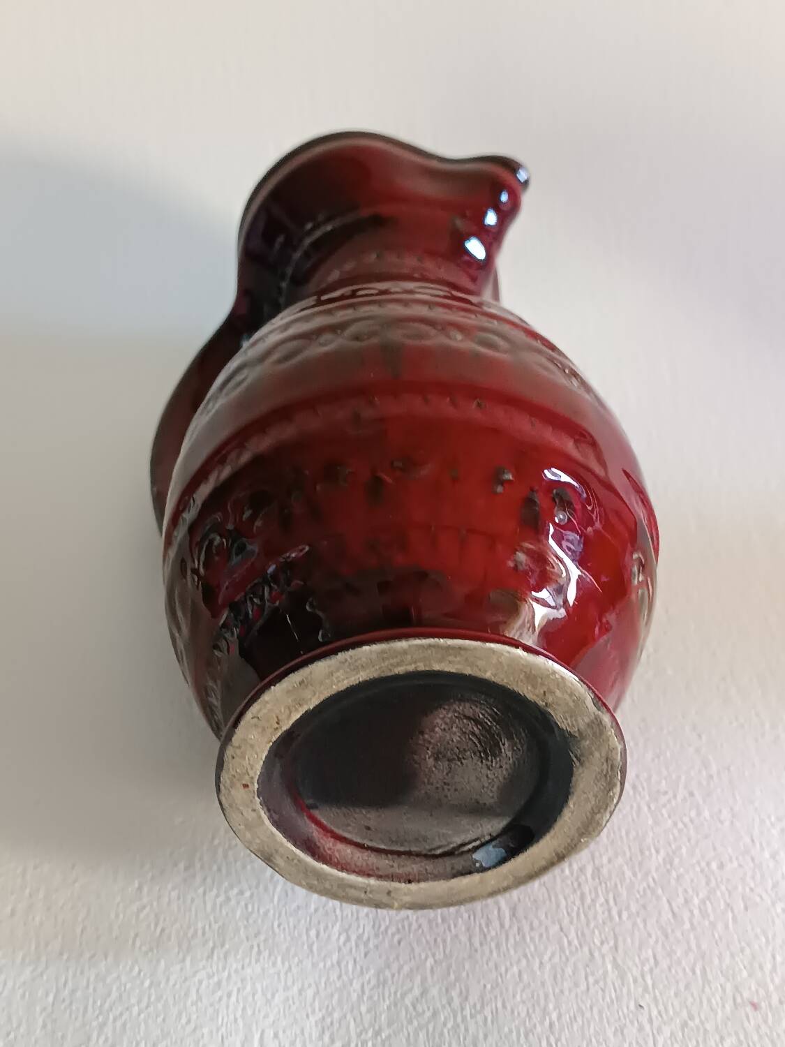 Aldo Londi red pitchers