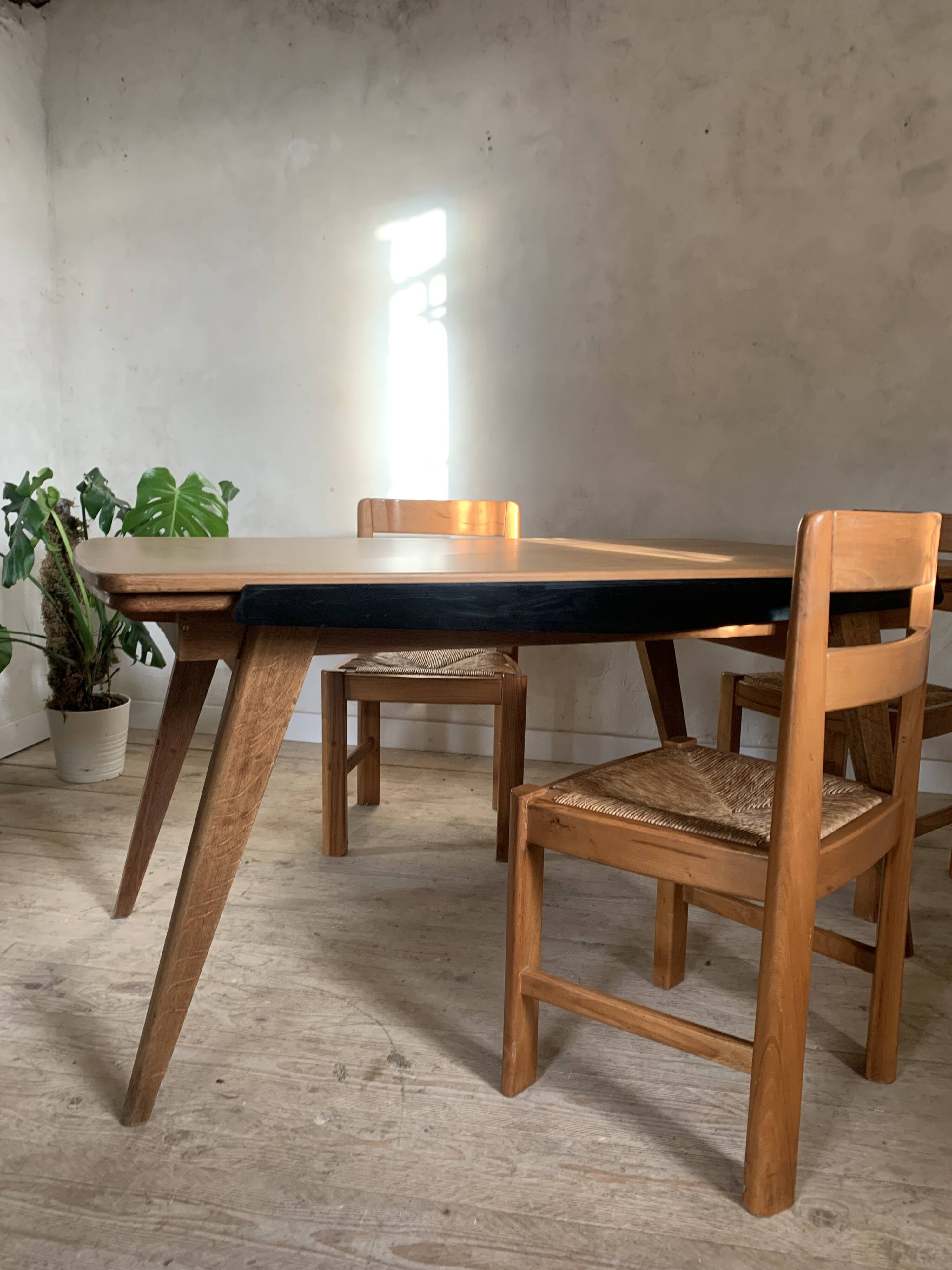 Table rectangulaire vintage en chêne