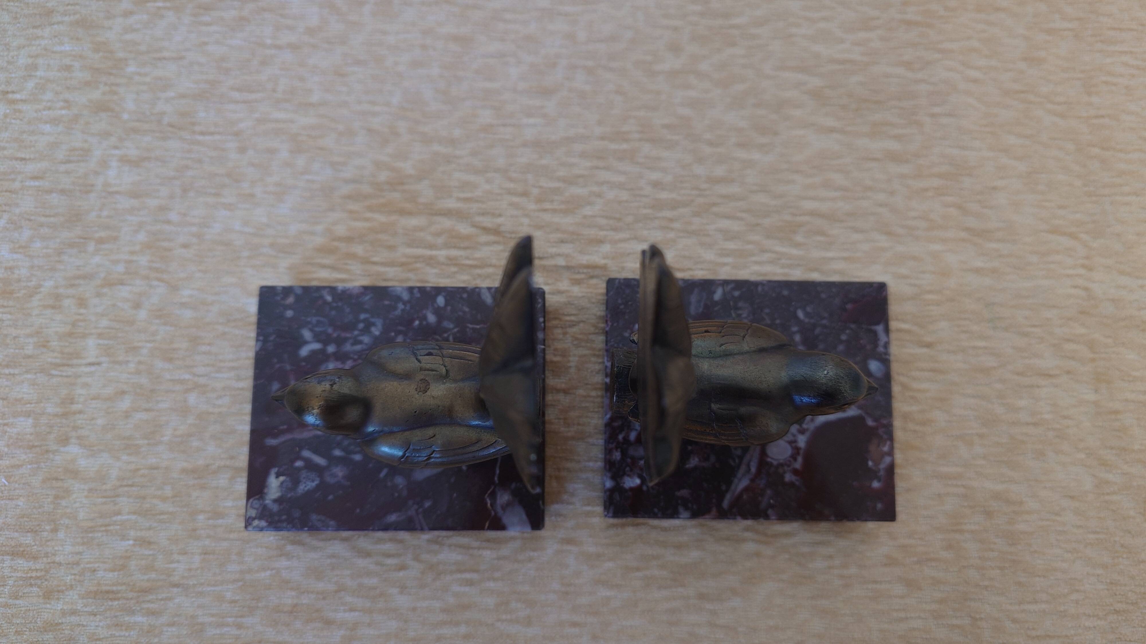 Art Deco bookends signed Jamar – birds in spelter on marble
