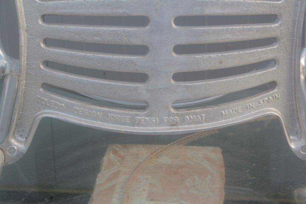 Fauteuil Toledo aluminium Jorge Pensi pour Amat 1988