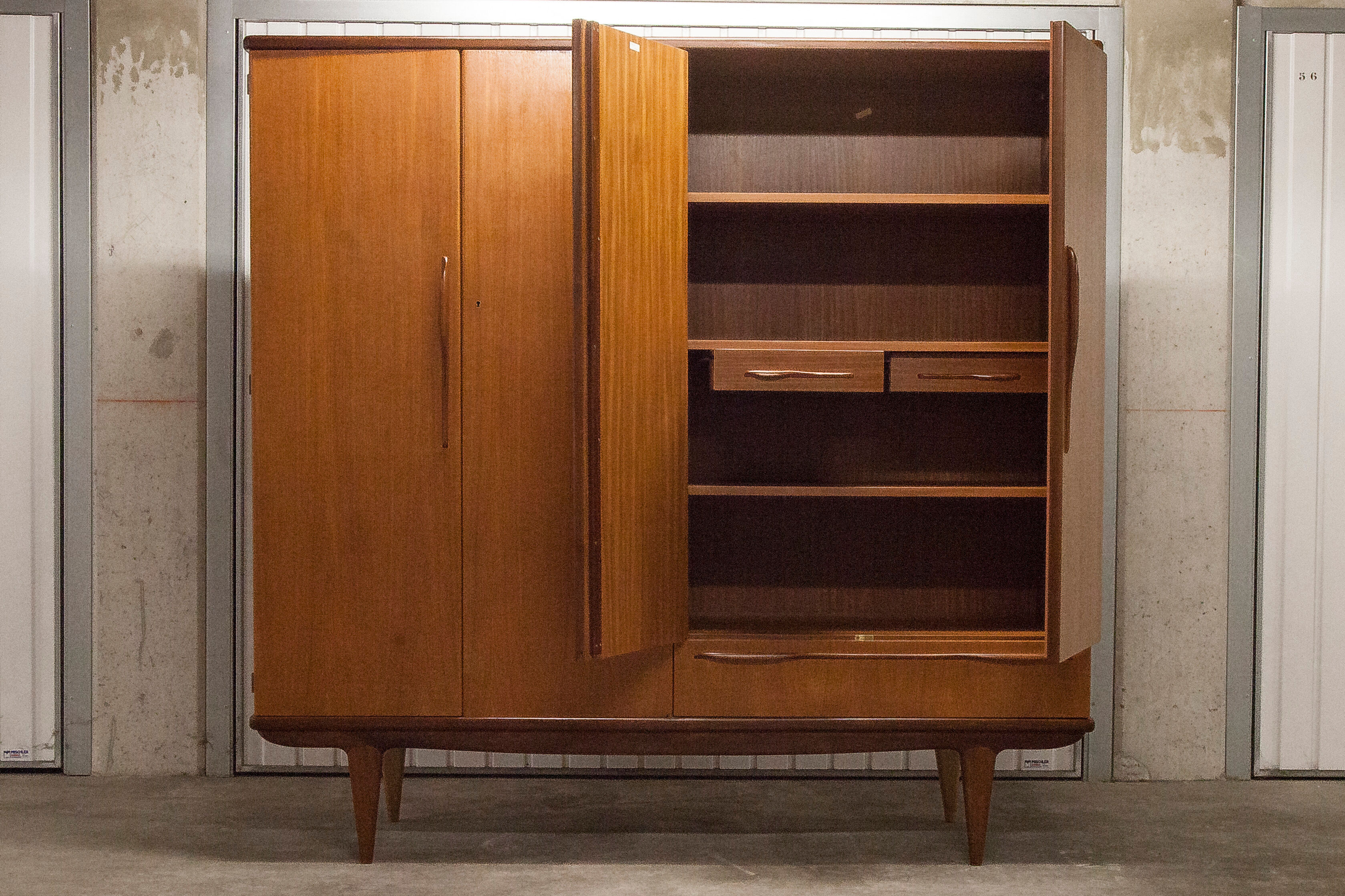 Scandinavian wardrobe 1960 teak 4 doors, 3 drawers, 2keys