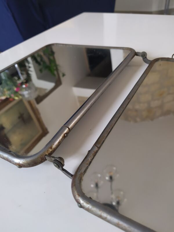 Miroir de barbier ancien