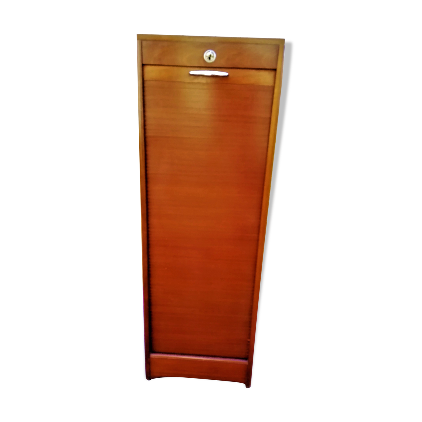 Cabinet to curtains 70s