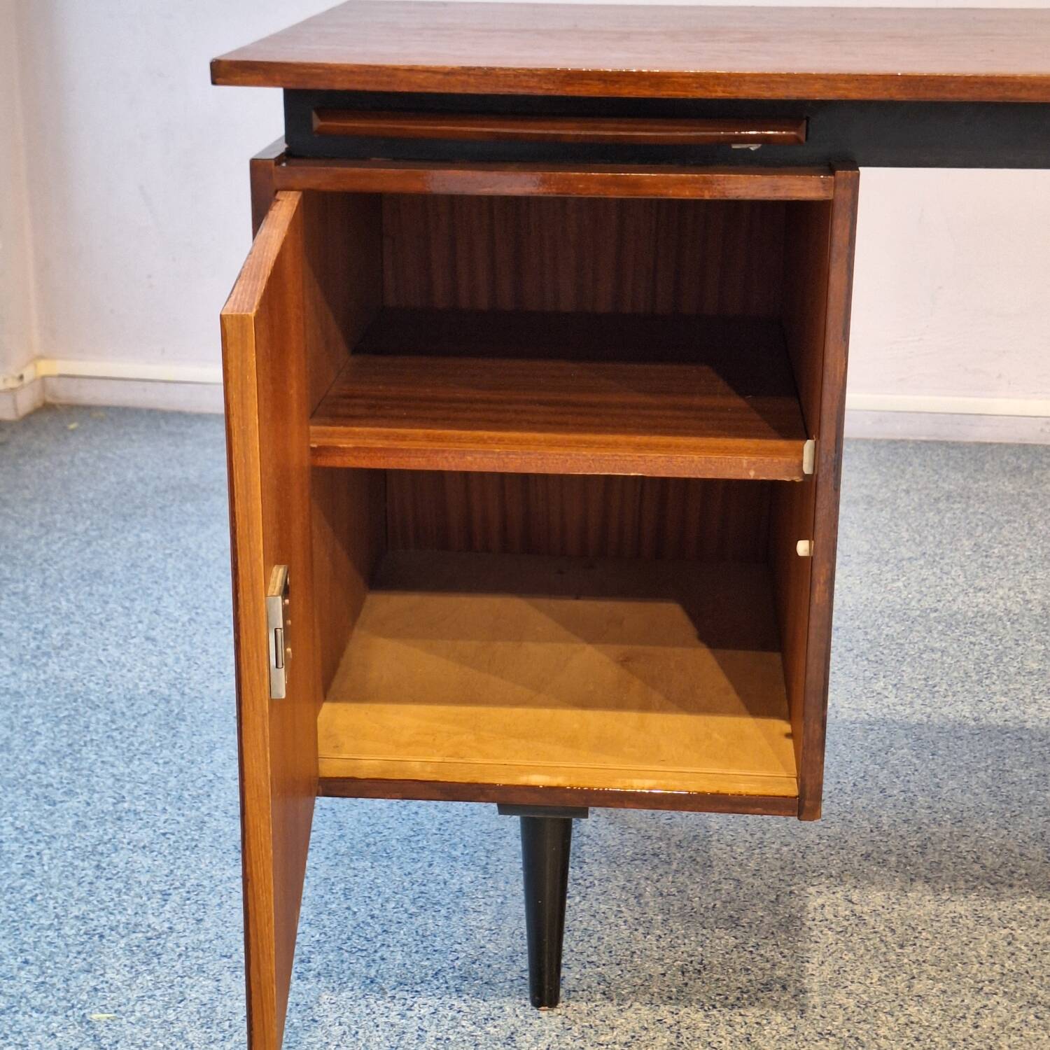 Teak desk by Cees Braakman for Pastoe from the 1960s