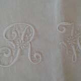 Very nice old sheet in Lin, RW monogram, crafted. Tbe