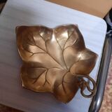 Empty pocket golden leaf