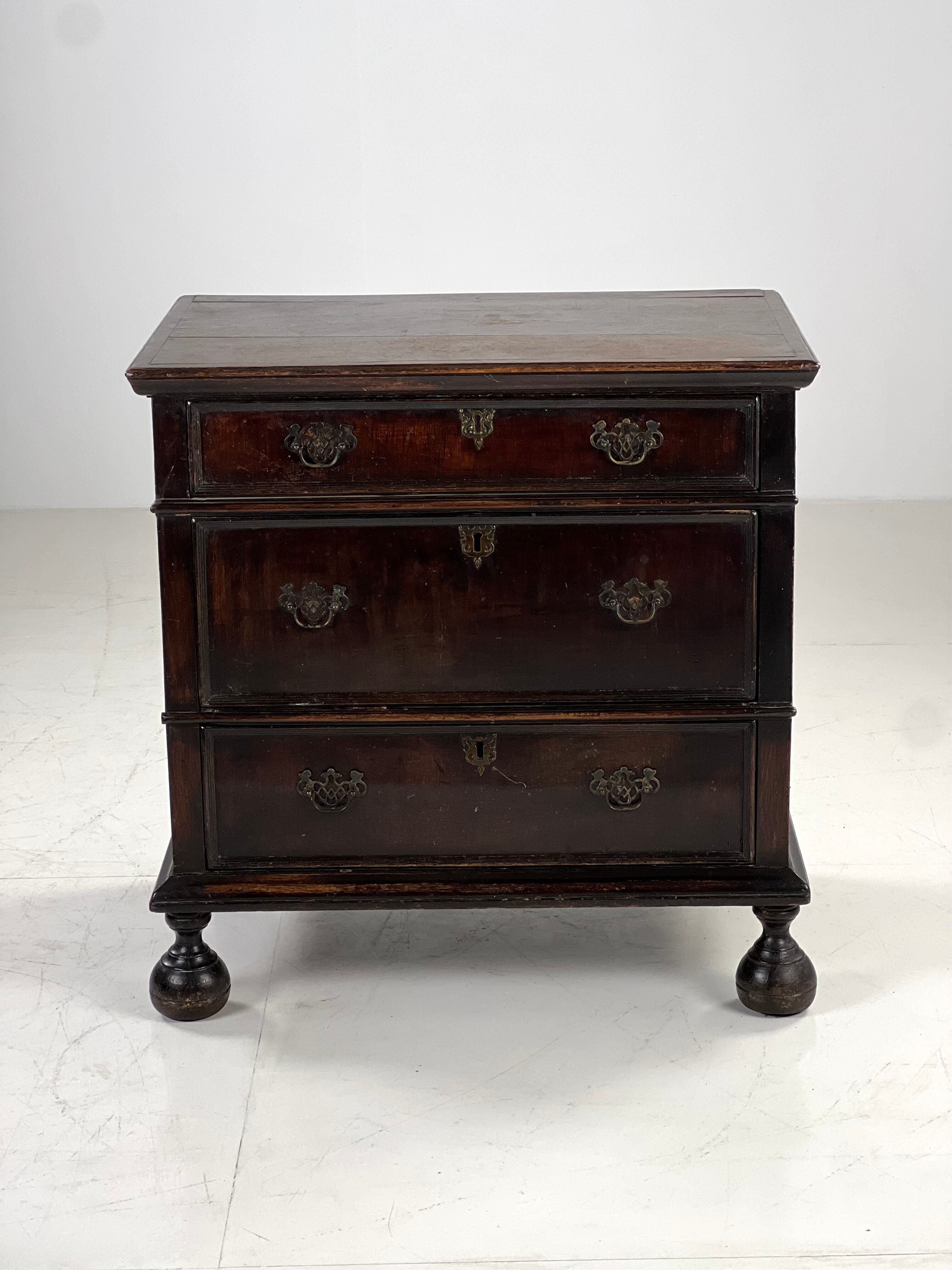 Chest of drawers originally from England