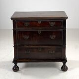 Chest of drawers originally from England