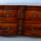 Cherry chest of drawers