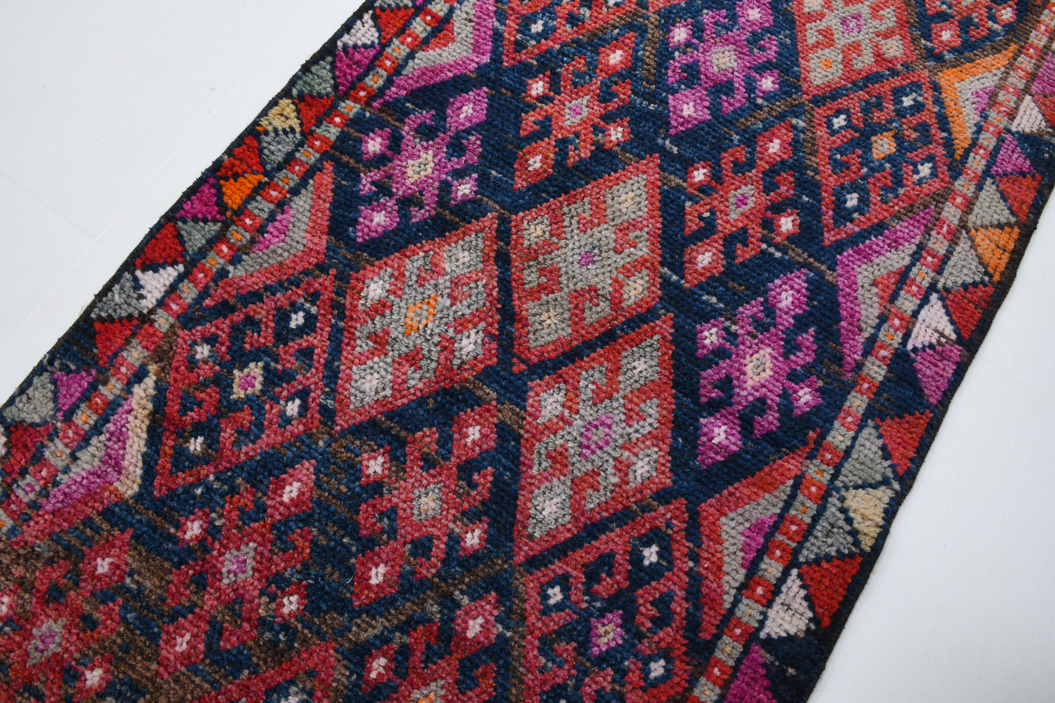 3x9 Vintage Antique Runner Rug, 76x283Cm