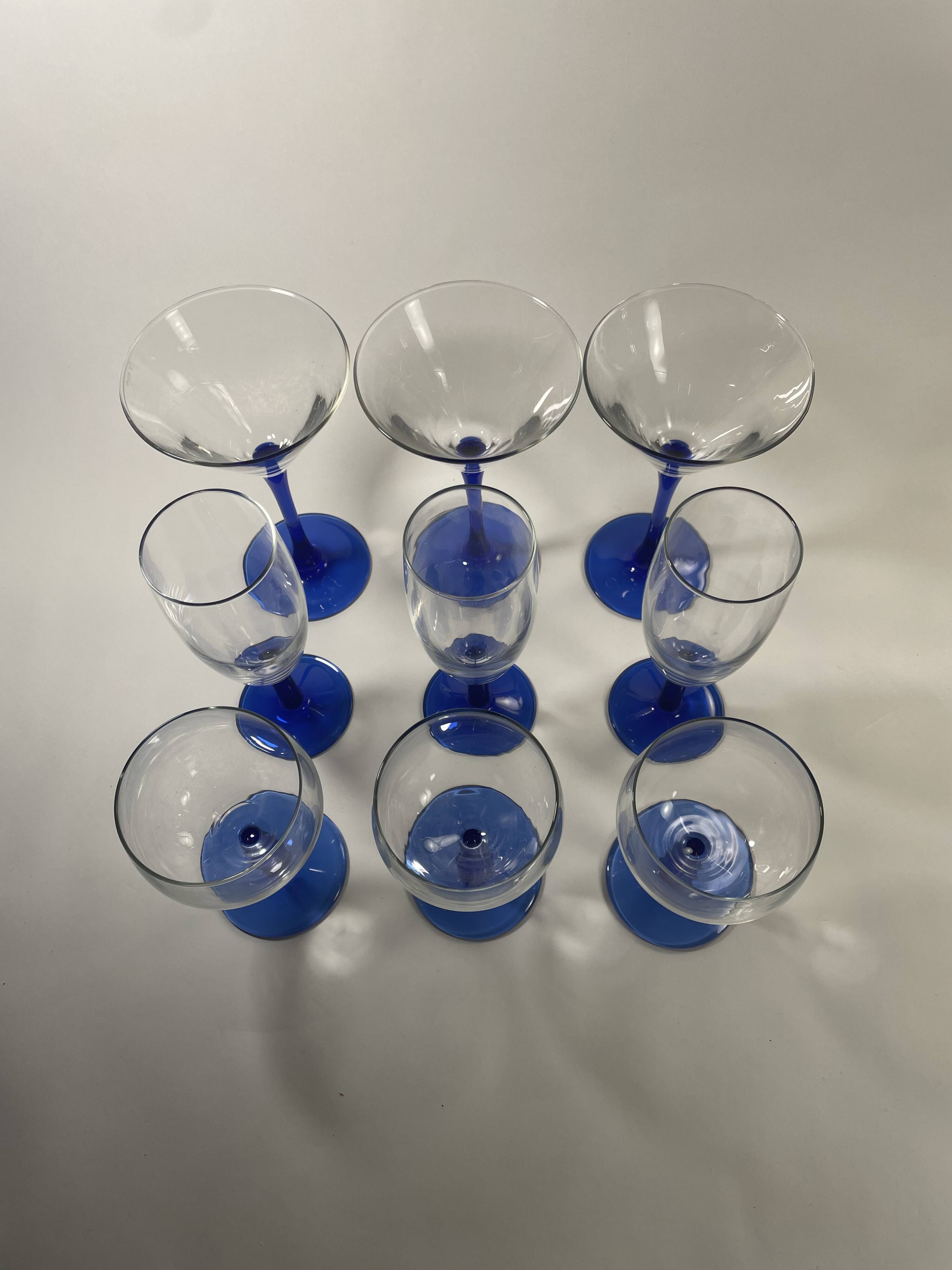 Set of 9 blue stemmed glasses (3 balloon wine glasses, 3 flutes, 3 cocktail)