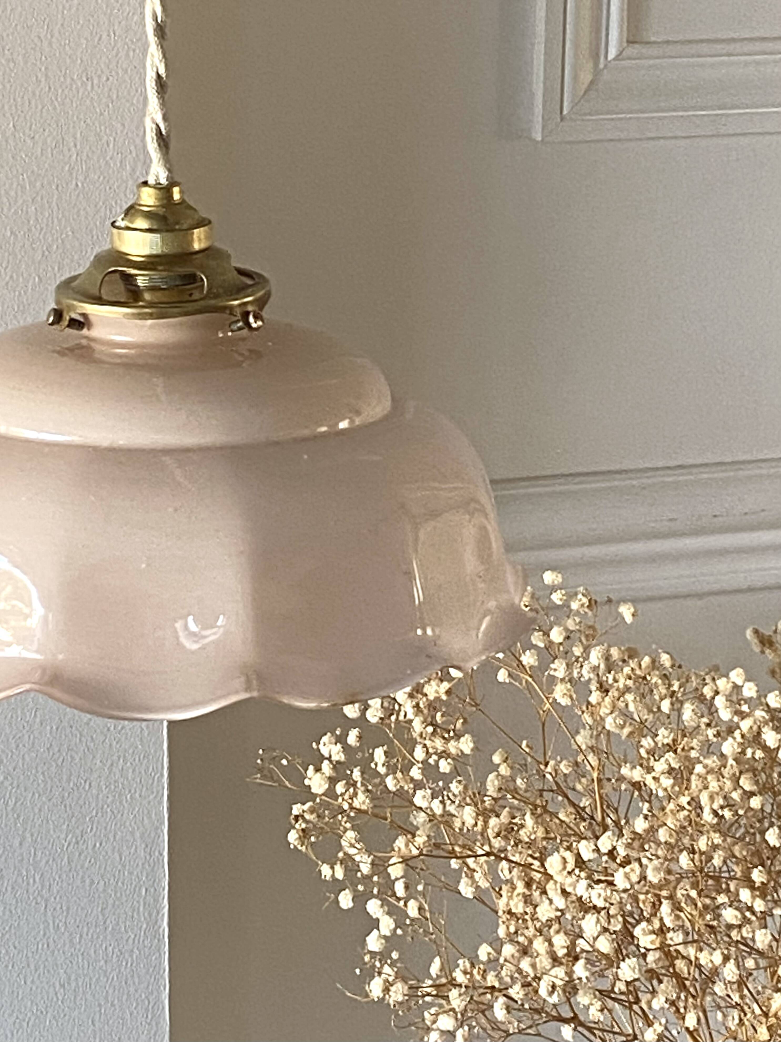 Pearl opaline suspension