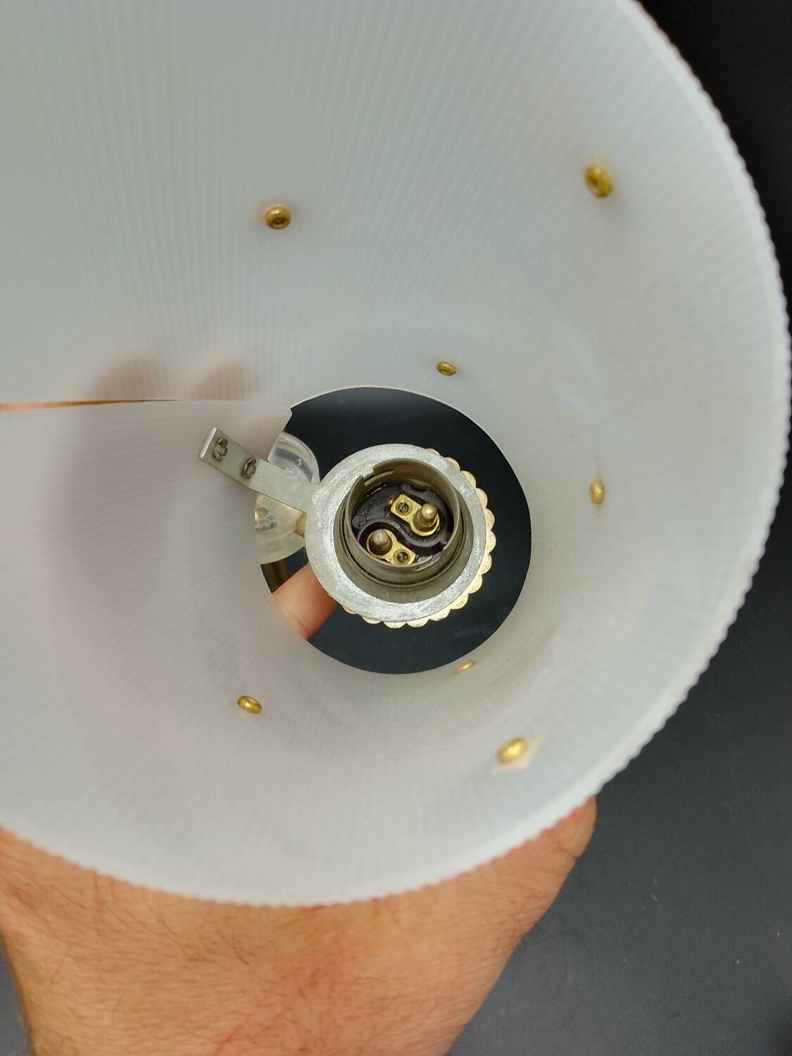 3-light chandelier in brass and plastic, 1960