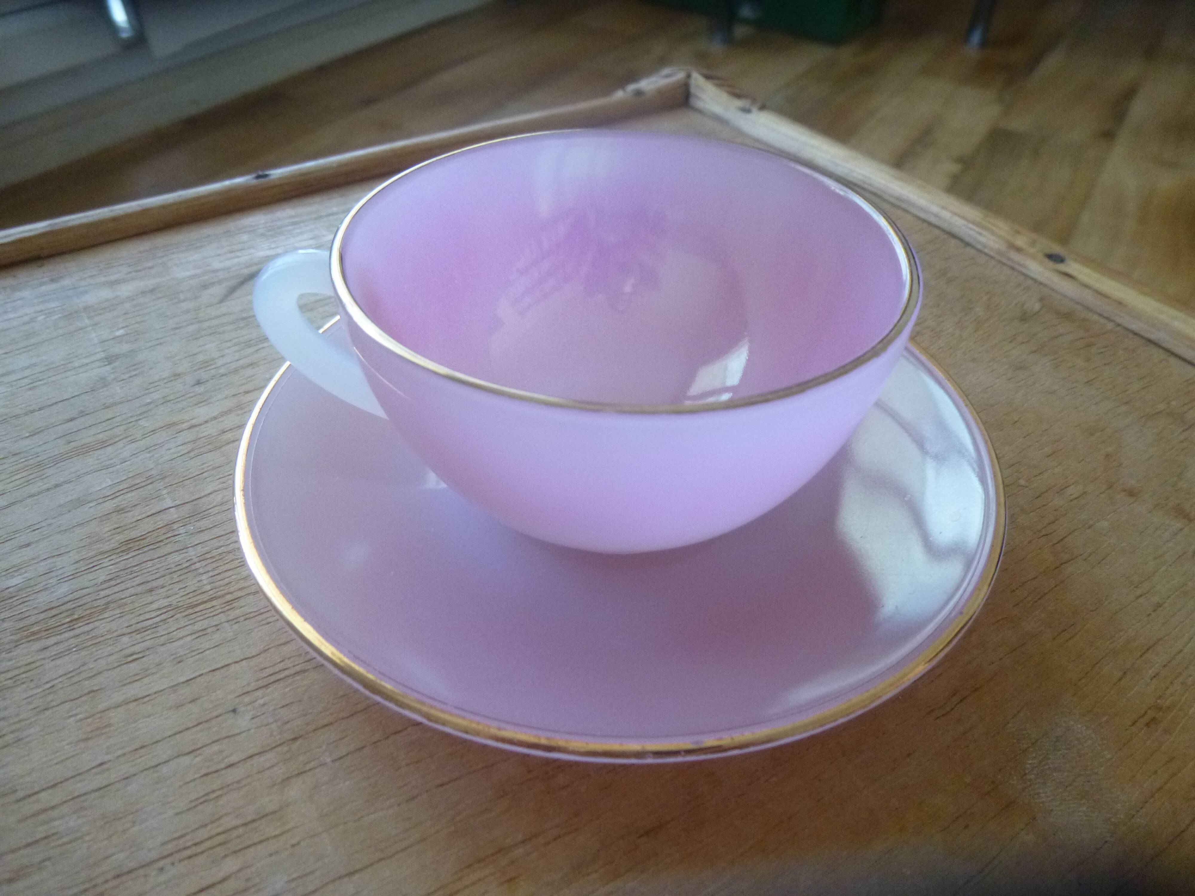 Harlequin coffee service by Arcopal