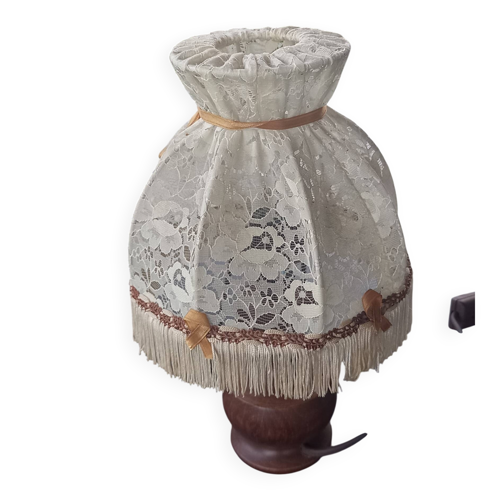 Table lamp