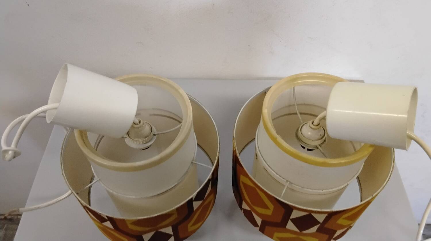 Pair of vintage 1970s chandeliers/pendant lights