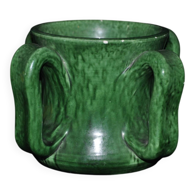 Vase en céramique verte à anses signé Atelier Madoura Vallauris