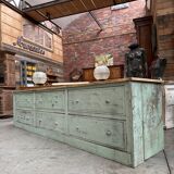 Patinated workshop furniture from the early 20th century.