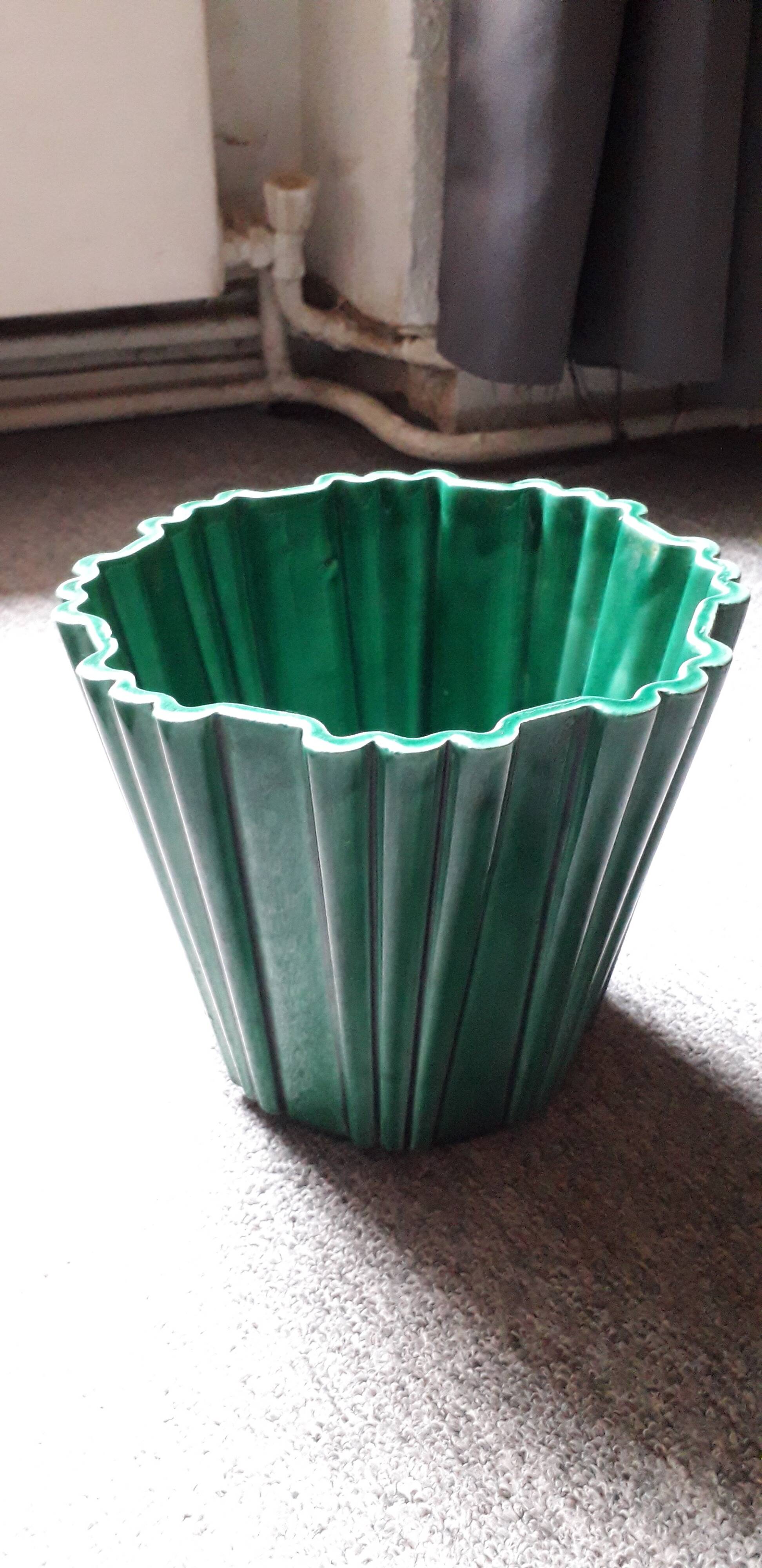 Very original vintage ceramic signed PL France
