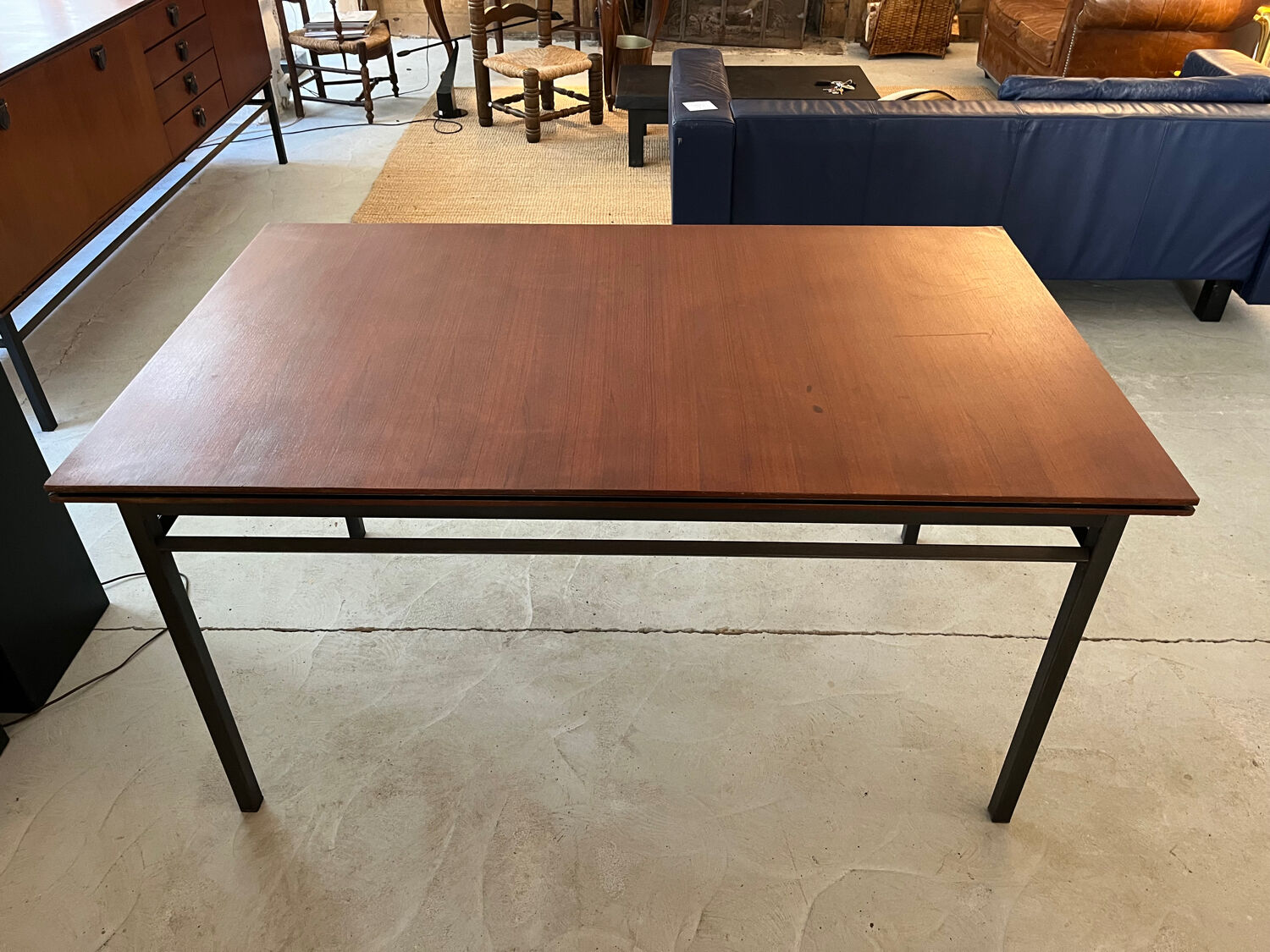 Mahogany table from the 1950s