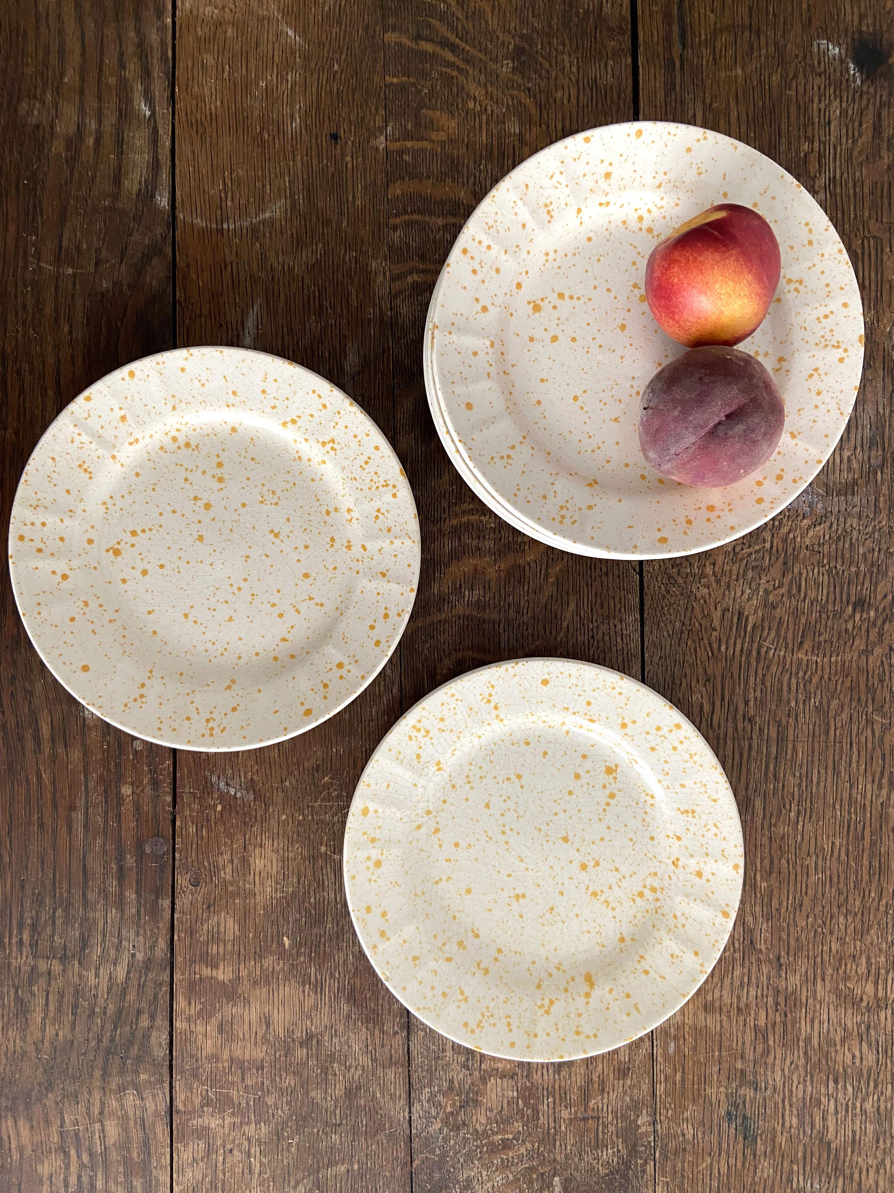 Set of 6 dessert plates