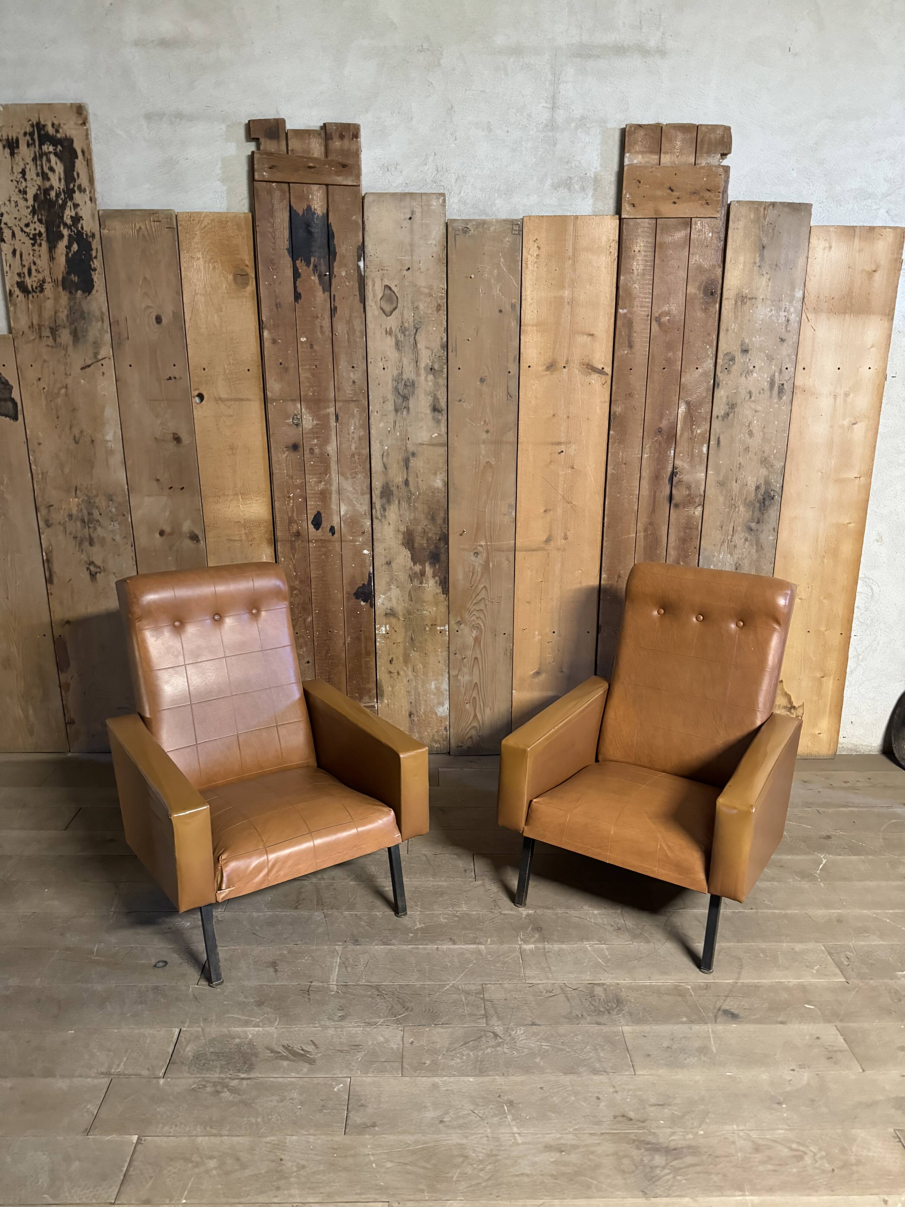 Paire de fauteuils vintage