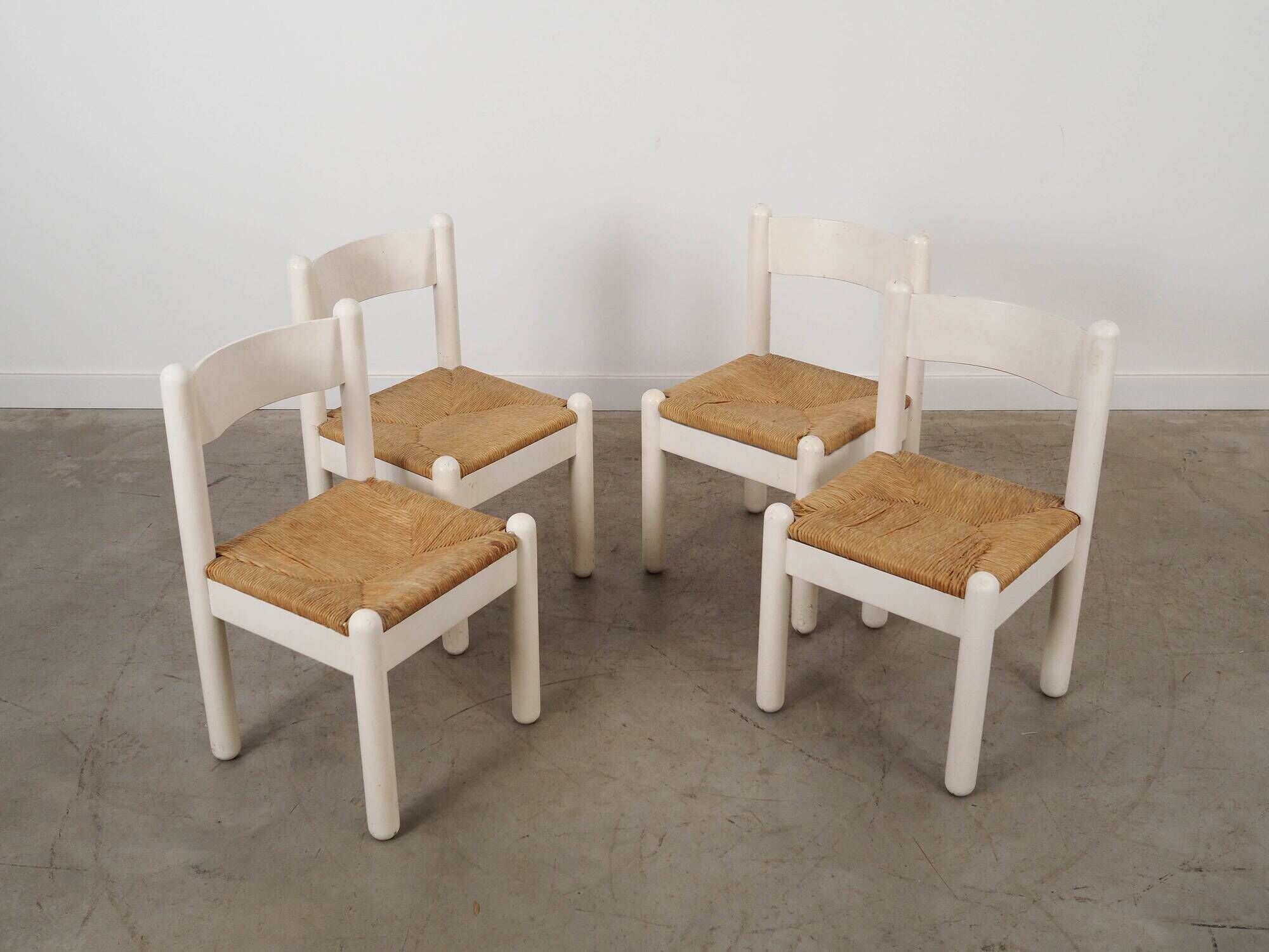 Set of four beechwood chairs, Italian design, 1980s, made in Italy