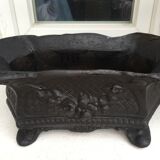 Small planter old cast-iron