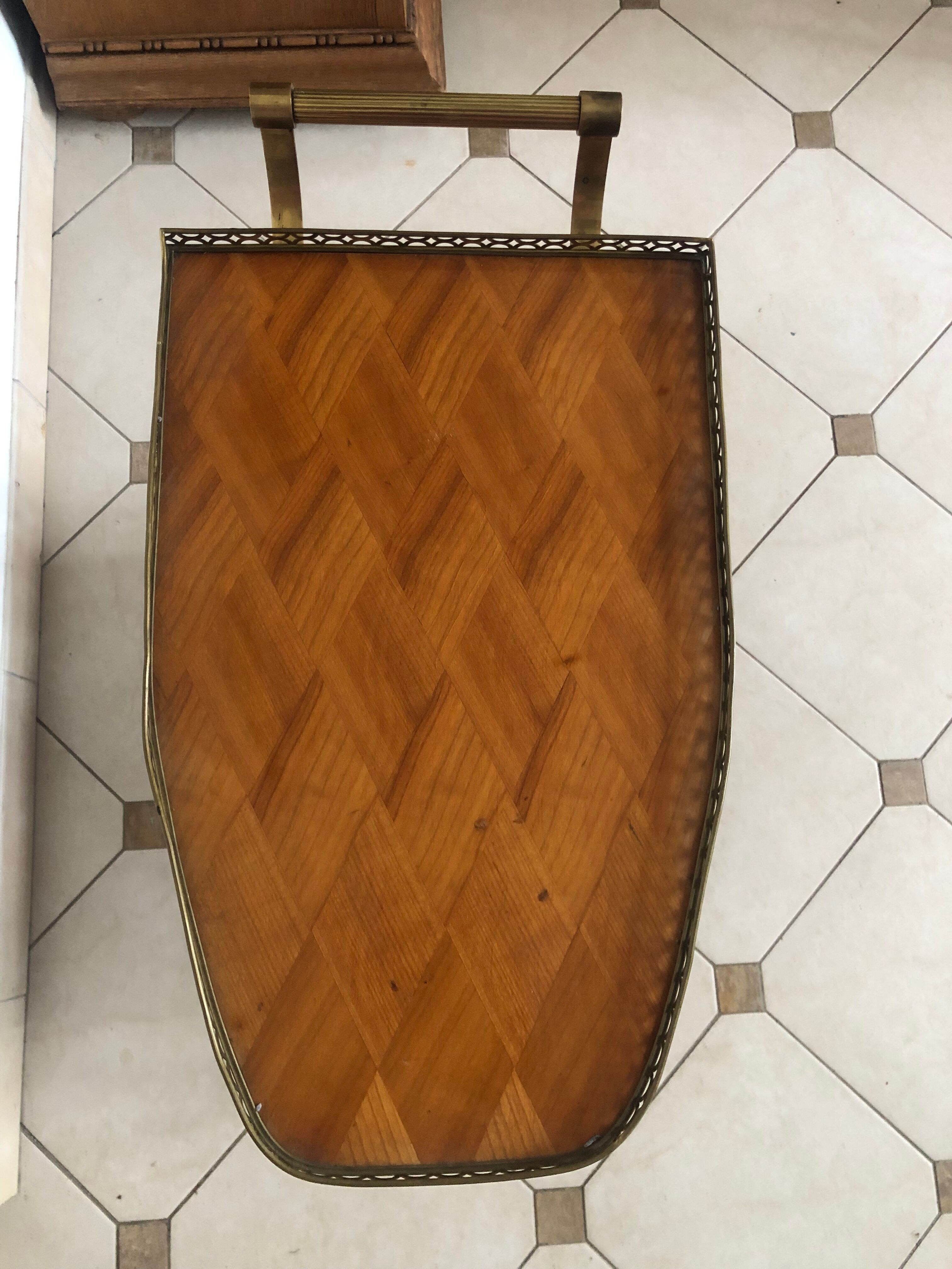 Vintage service on wheels