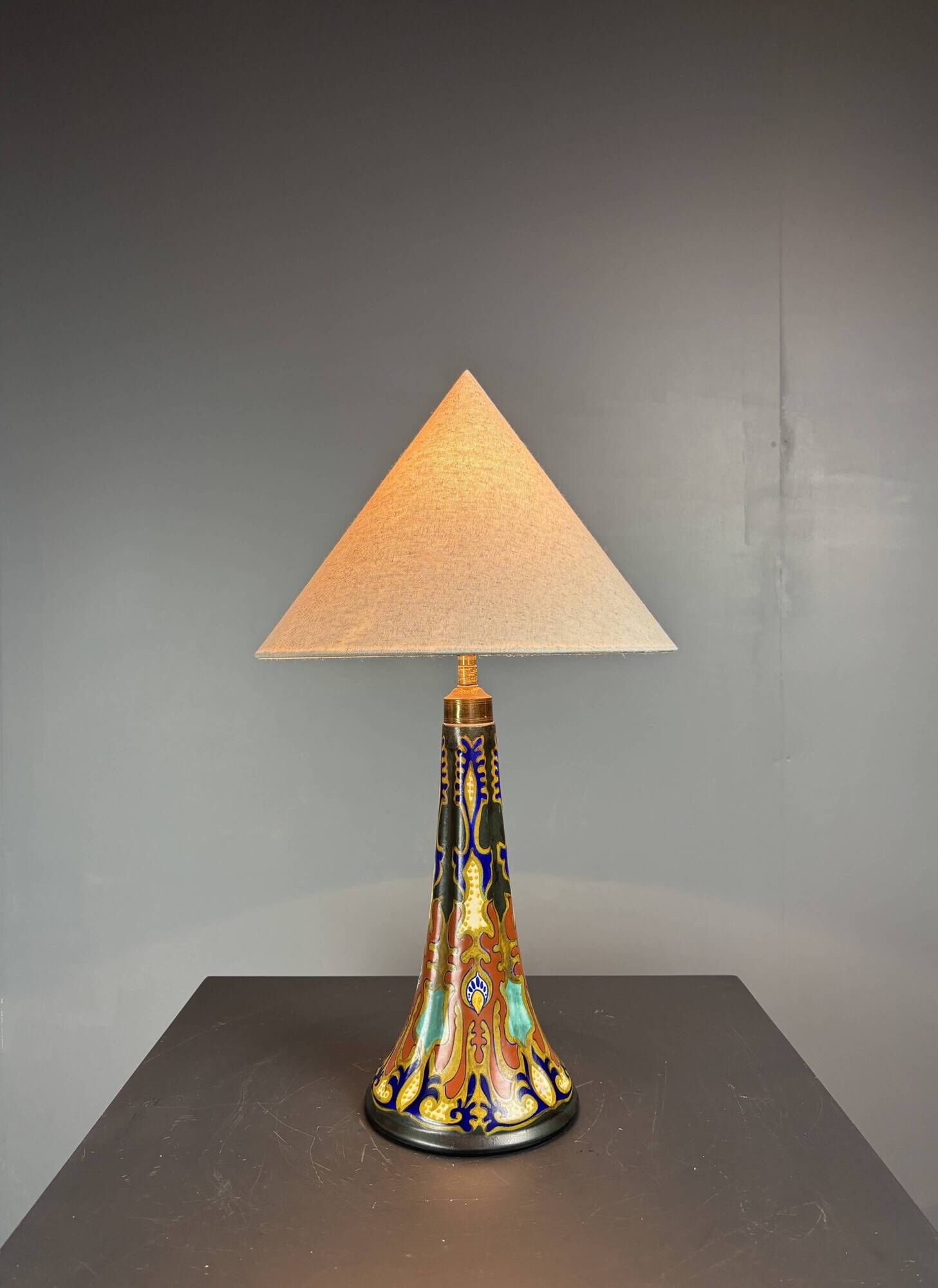 Dutch ceramic art nouveau Plazuid Gouda Pottery table lamp, 1920s