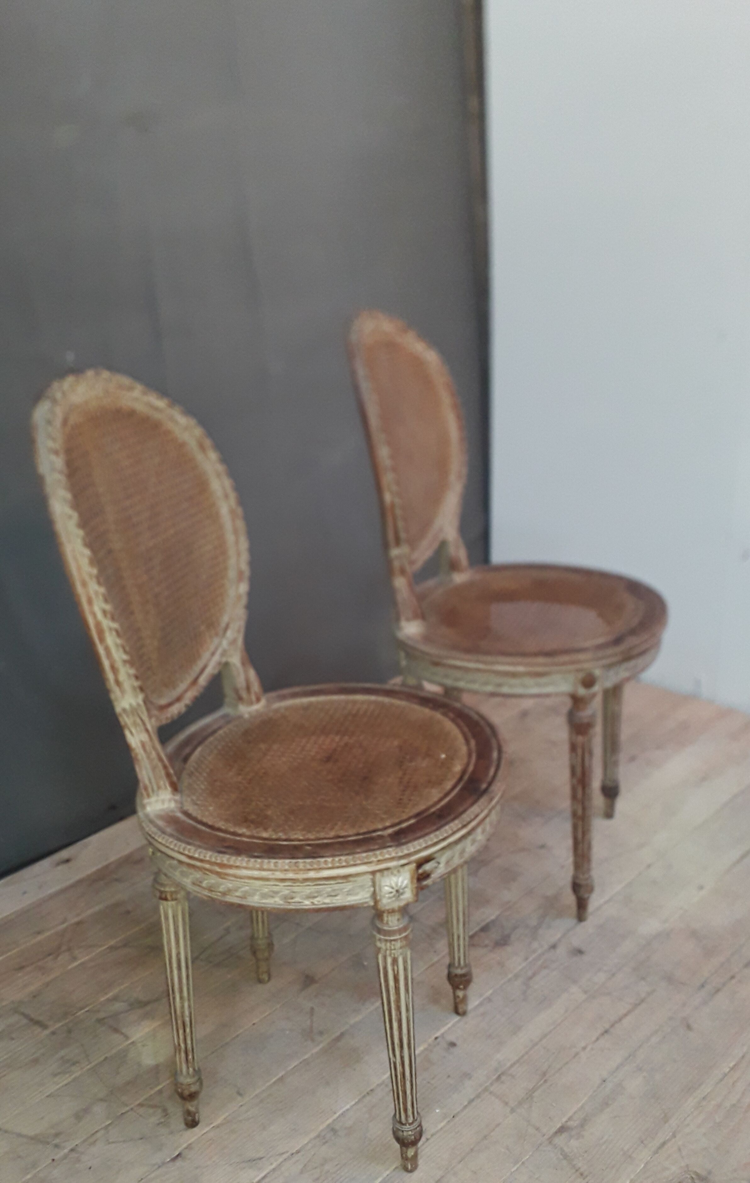 Pair of chair Louis XVI