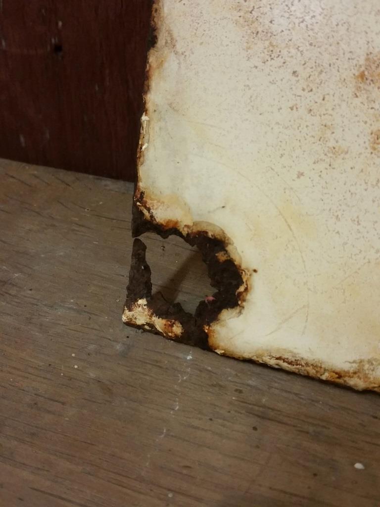 Enamelled plate output