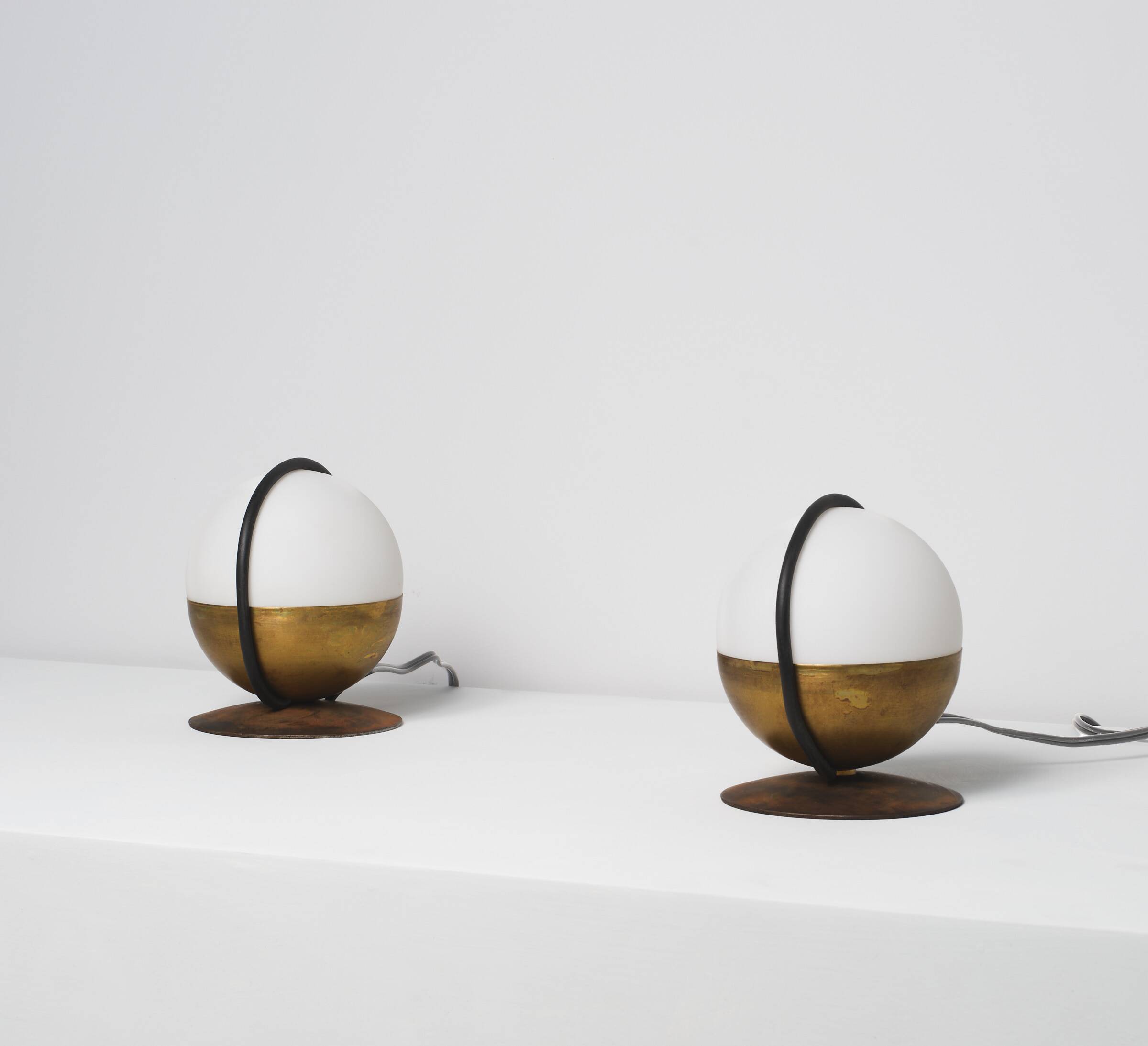 1950s Pair of Italian Table Lamp with Opaline Glass and Brass