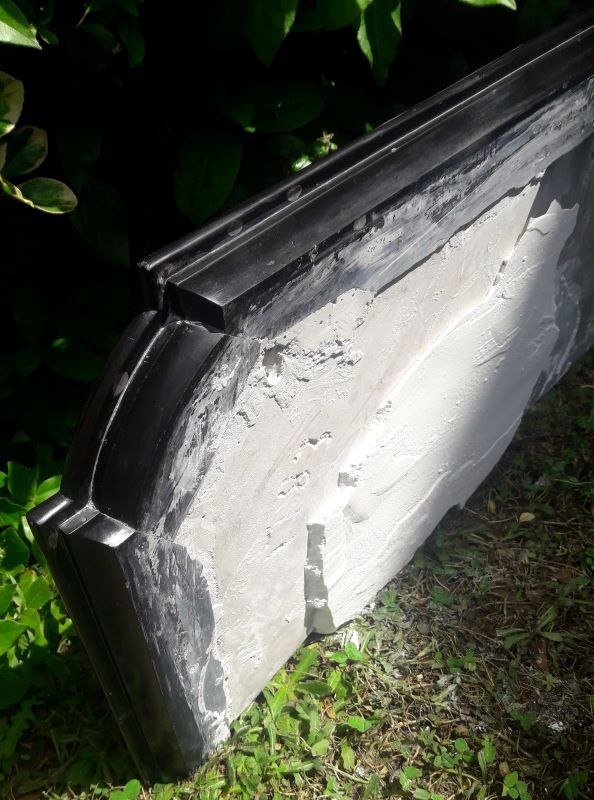 Fireplace XVIII° black marble louis XIV style with narrowed and floor slabs