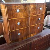 Art deco chest of drawers