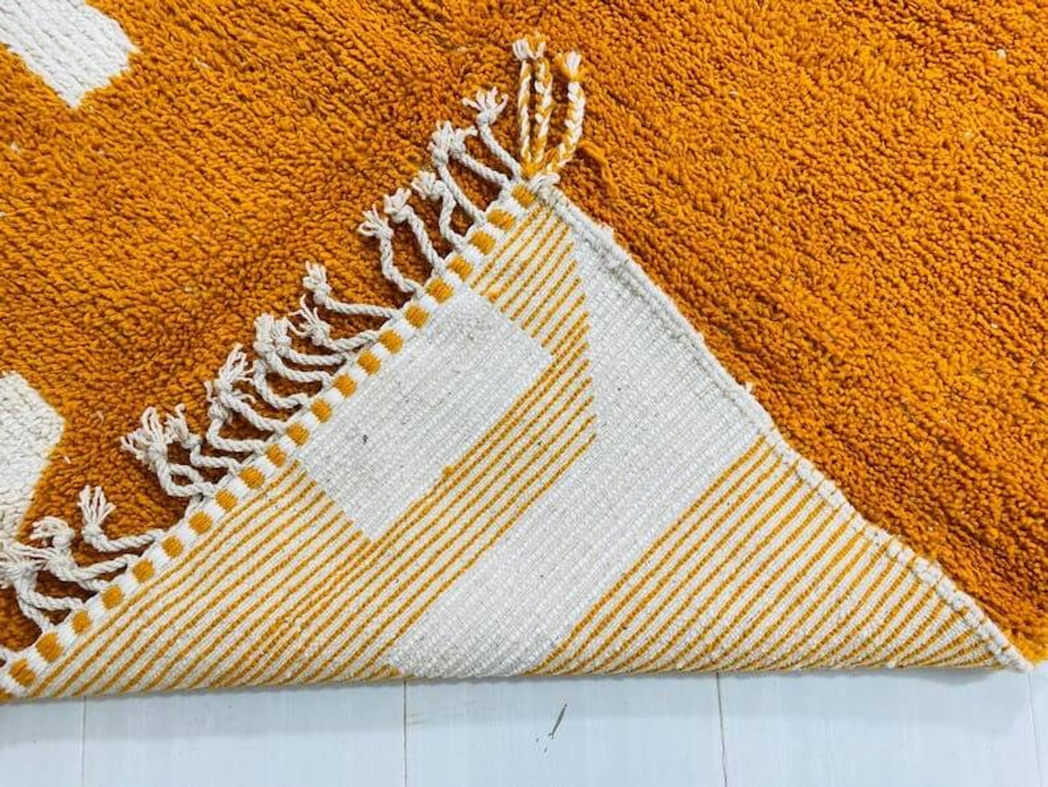 Handmade Moroccan Berber rug, orange, size 150 x 250 cm