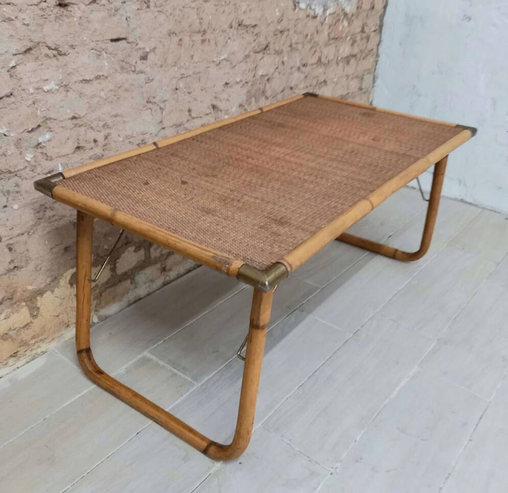 Folding table in bamboo