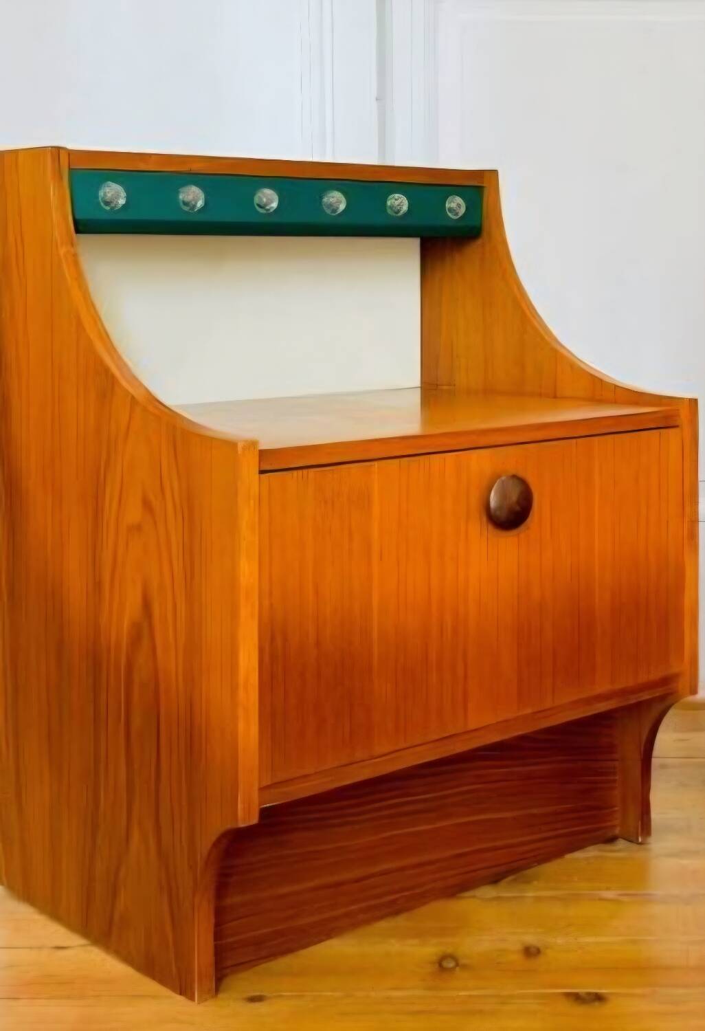 Chevets scandinave en teck