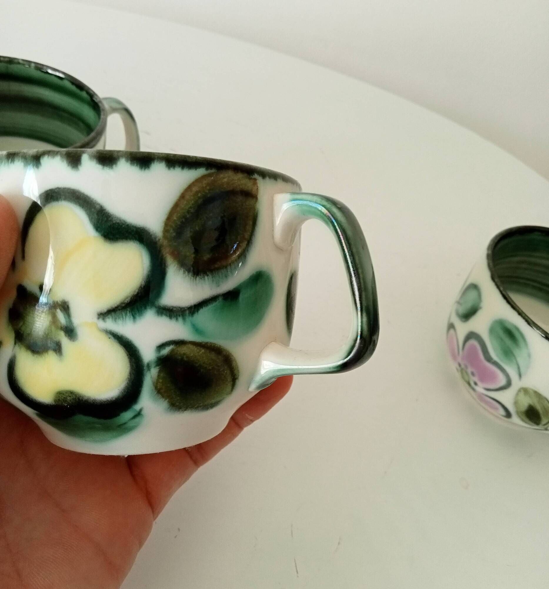 Set of 4 vintage Boch Belgium cups from the 1960s.