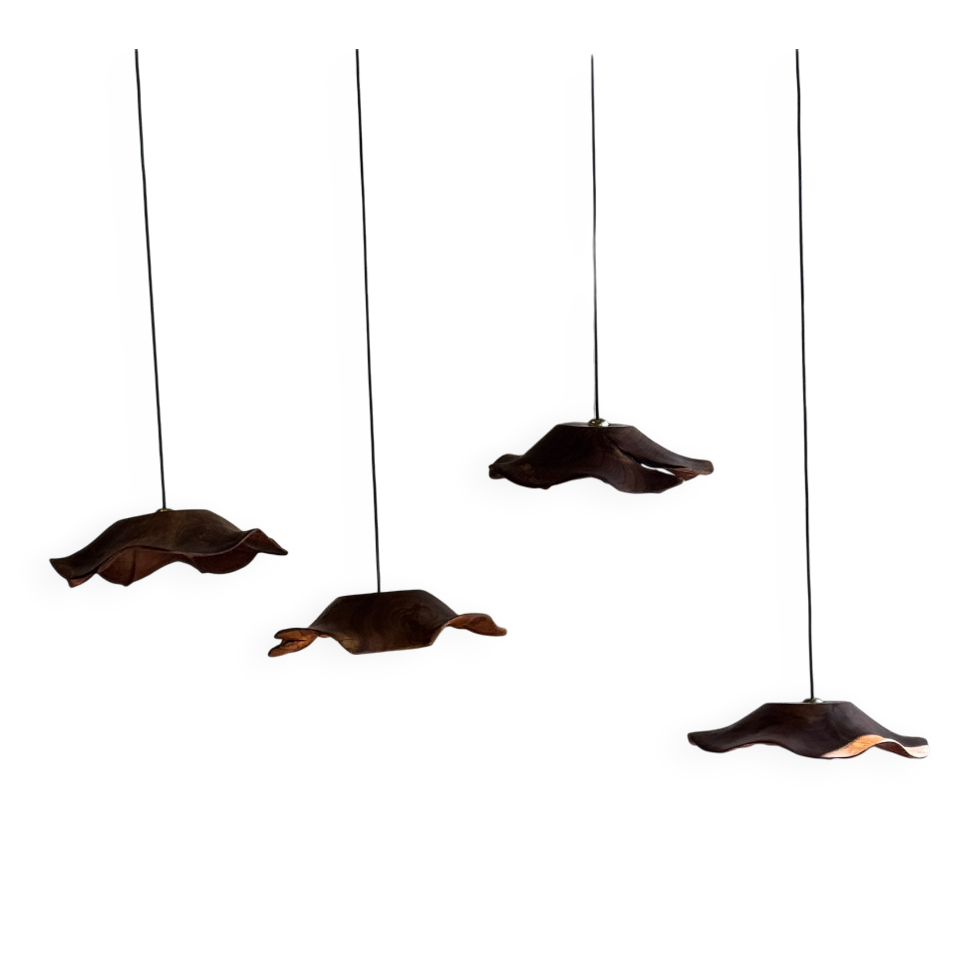 Average suspension flat wavy leaf in teak flower stripes D:40